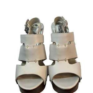 Michael Kors Women's tan Brown leather high heel sandals 7.5 M Buckle Accents